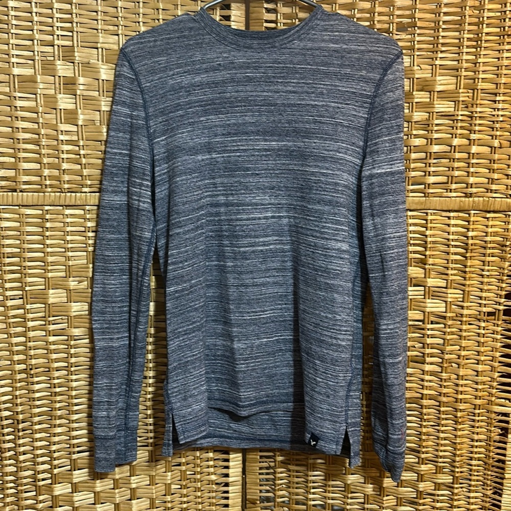 Men’s American eagle small long sleeve